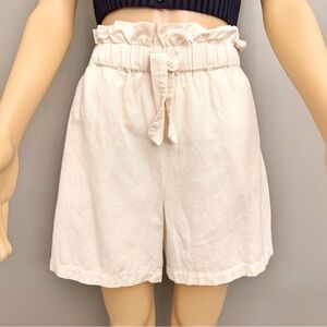 MARILOUP WOLFE Cream High Rise Ruffles On The Waist Soft Casual Shorts.
